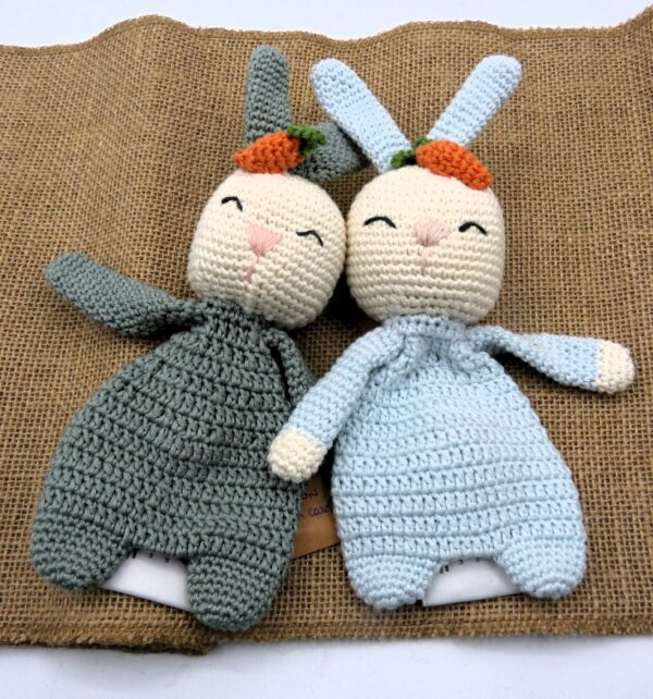 Doudou lapin avec carotte coton oeko tex – Image 2
